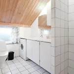 In With Kitchen בורקופ